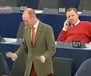 Jacek Kurski przyłapany przez kamerę