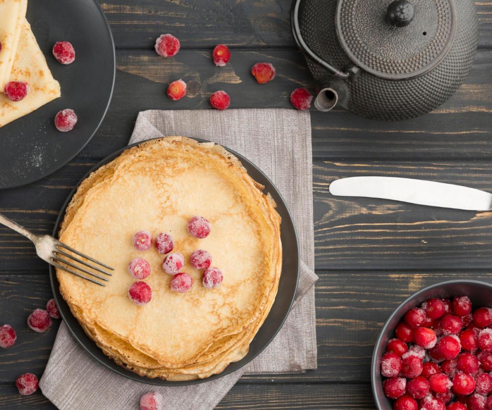 Dodaj do ciasta na naleśniki zamiast mleka. Nie będą się rwać podczas smażenia i wyjdą bardziej puszyste