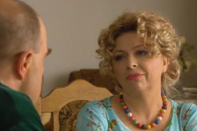 Ranczo 8 sezon odc. 103. Halina (Violetta Arlak), senator Kozioł (Cezary Żak)