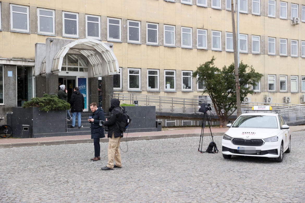 Awantura o debatę Nawrockiego i Trzaskowskiego w Końskich