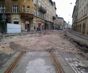 Kraków: Zobacz jak postępują prace przy przebudowie ulicy Krakowskiej