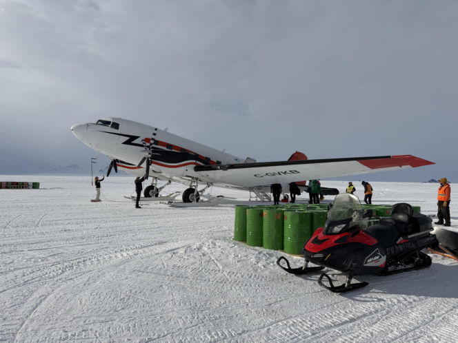 Siedlczanin Kryspin Mitura ukończył Koronę Ziemi oraz Koronę Wulkanów Ziemi w rozszerzonym wariancie „Double Seven Summits”!