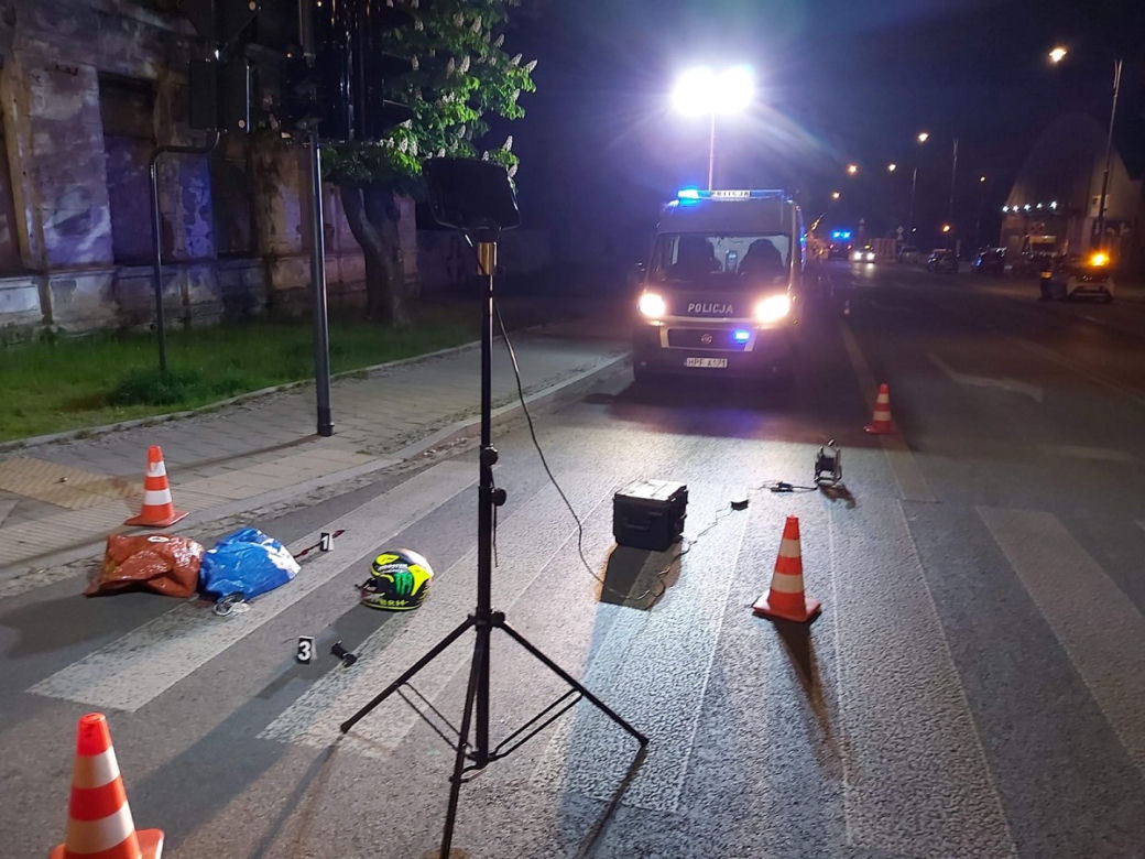 Łódź: Groźny wypadek pijanego motocyklisty na Wólczańskiej. Poważnie ranny JECHAŁ DALEJ. Jest w CIĘŻKIM STANIE
