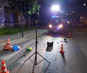 Łódź: Groźny wypadek pijanego motocyklisty na Wólczańskiej. Poważnie ranny JECHAŁ DALEJ. Jest w CIĘŻKIM STANIE