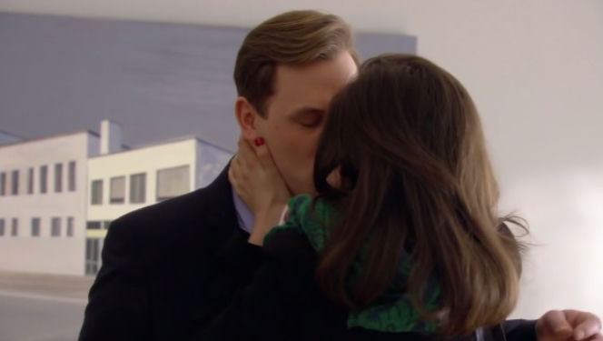 O mnie się nie martw 2 sezon odc. 12. Magda Gadomska (Anna Terpiłowska), Marcin Kaszuba (Stefan Pawłowski)