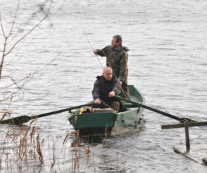 Sylwester polityków: Tusk na boisku, Brudziński w lesie