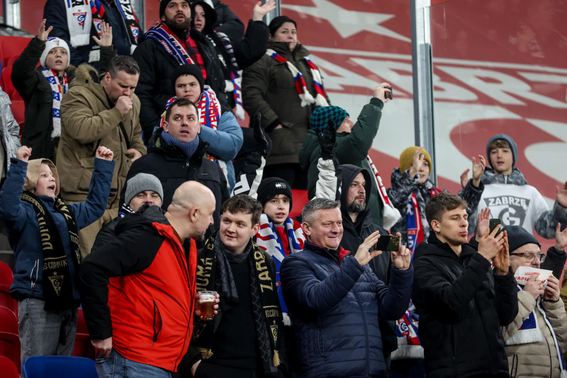 Górnik Zabrze - Pogoń Szczecin: Zdjęcia kibiców z meczu 22. kolejki PKO BP Ekstraklasy