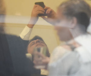 1publ_RYSZARD PETRU U FRYZJERA RZĄDOWĄ LIMUZYNĄ