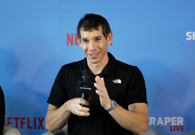 Alex Honnold wspiął się na wieżowiec Taipei 101