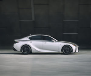 2021 Lexus IS
