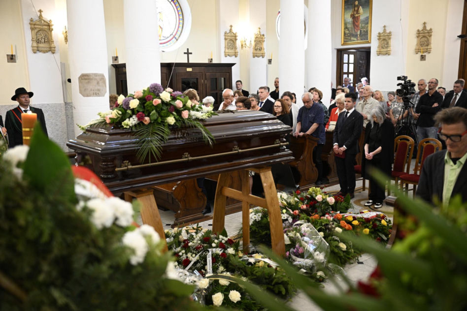 Pogrzeb Janusz Rewiński
