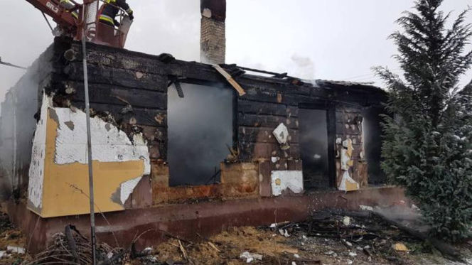 Ratowała sąsiadów z pożaru, osierociła synka. Tragedia na Mazowszu
