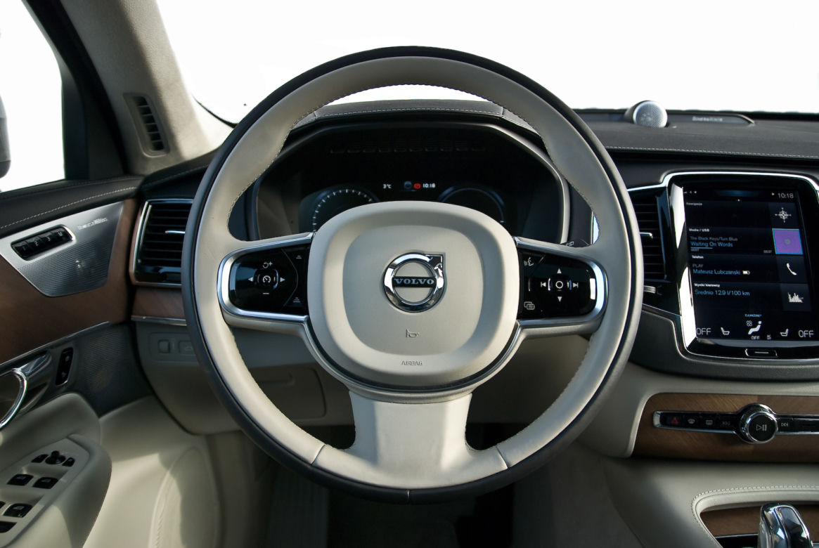 Volvo XC90 T8 Twin Engine AWD Excellence