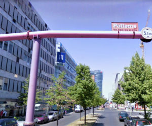 Kolorowe rury w Berlinie