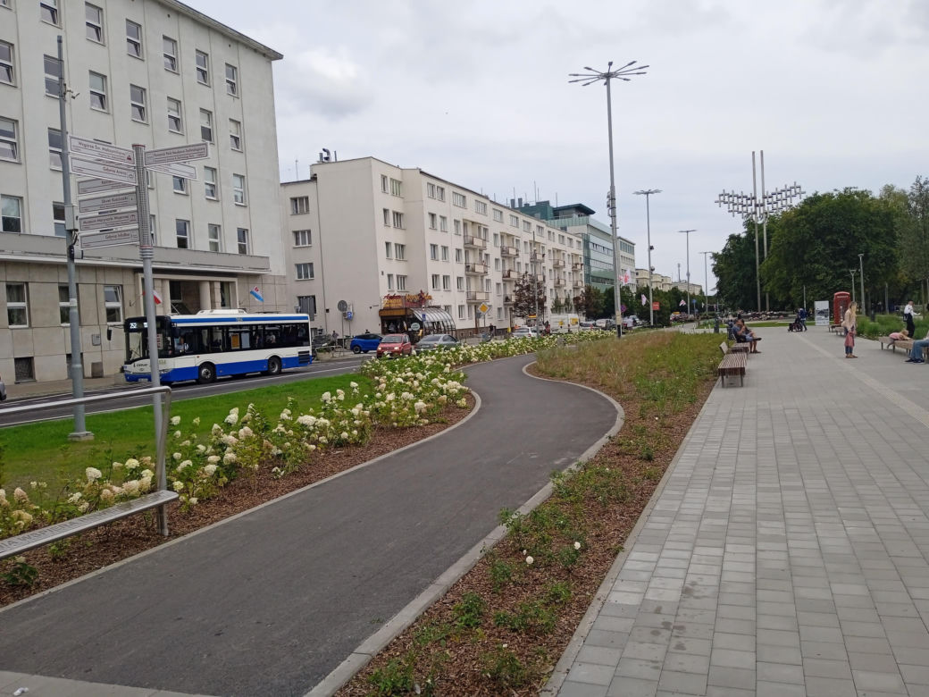 Ścieżka rowerowa przy Parku Centralnym w Gdyni