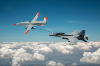 MQ-25 wraca do gry. Bezzałogowy tankowiec wydłuży zasięg lotniskowców
