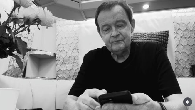 Jan Frycz na nagraniu Krzysztofa Skoniecznego