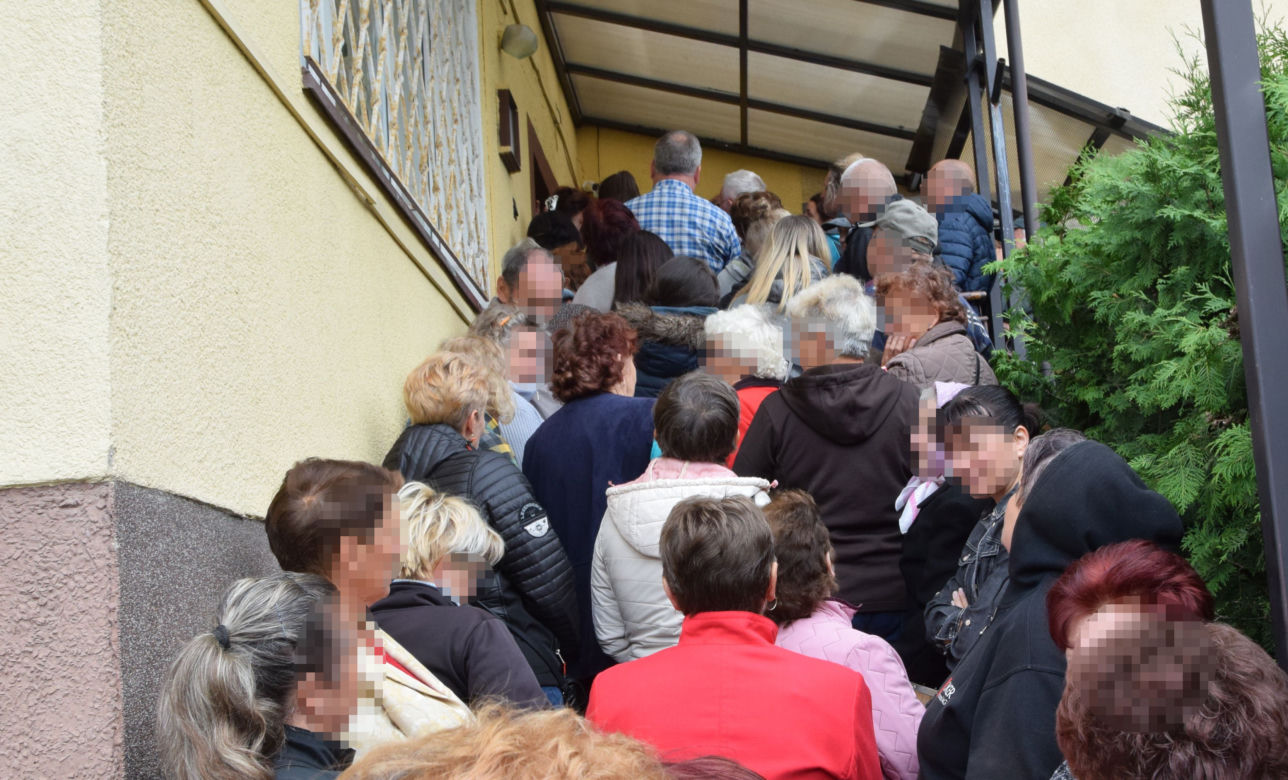 Przez plotkę wyczyścili bank z pieniędzy