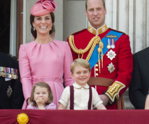 Kate Middleton z dziećmi na rodzinnych zdjęciach
