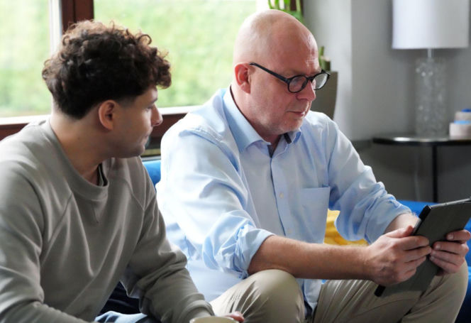 "Barwy szczęścia", odcinek 3342: Awantura w redakcji "Szoku" o publikację drastycznego nagrania z miejsca zbrodni