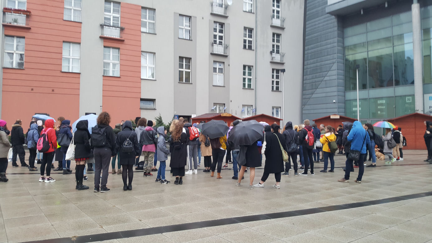 Bydgoszczanie sprzeciwiają się karaniu za edukację seksualną