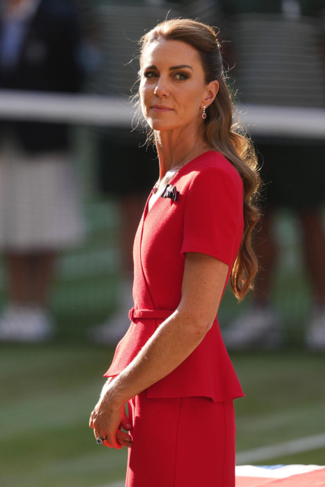 Pierwsze zdjęcie Kate po wieściach o Harrym! Tak reaguje na ich powrót?!