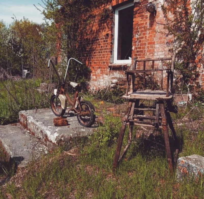	Bydgoszczanie zwiedzją opuszczone domy. W Niemczech byli w starej fabryce czekolady i zapomnianym sanatorium