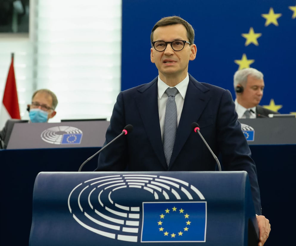  Mateusz Morawiecki w Parlamencie Europejskim: Odrzucamy język gróźb i szantaż ze strony instytucji unijnych