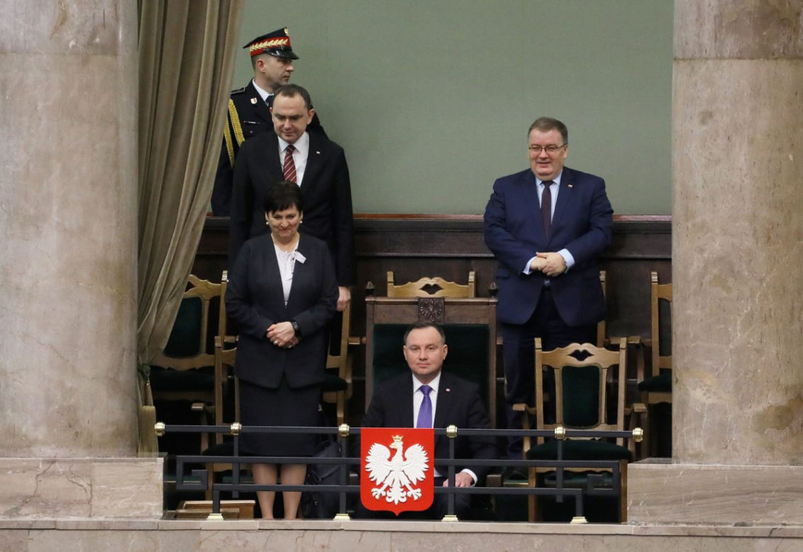 Halina Szymańska. Rzuciła Dudę nie rzuciła przywilejów