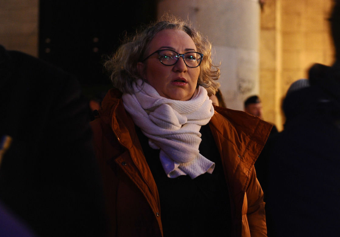 Warszawa solidarna z Ukrainą. Trzaskowski na wiecu RELACJA