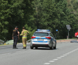 Masakra w Grębiszewie. Pojazdy zgniecione jak puszki