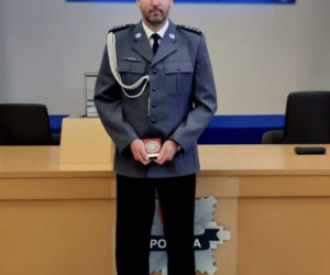 Prawie 30 lat pomaga innym. Poznański policjant oddał już ponad 60 litrów krwi