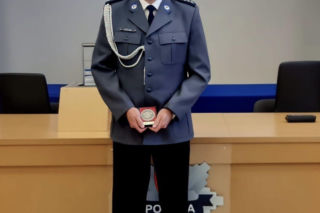 Prawie 30 lat pomaga innym. Poznański policjant oddał już ponad 60 litrów krwi