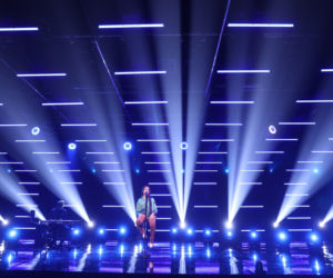 Sara James w ESKA Live