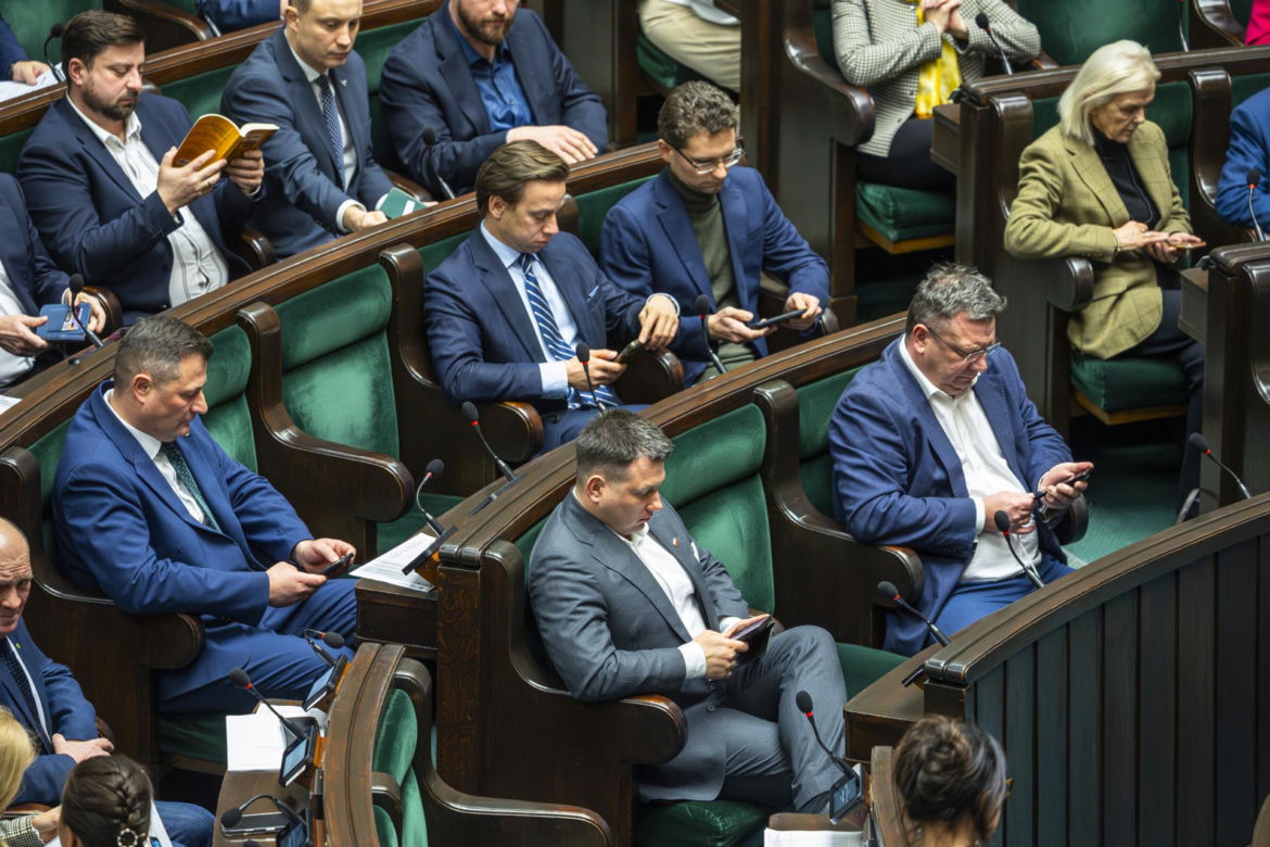 Sławomir Mentzen na zakupach w galerii