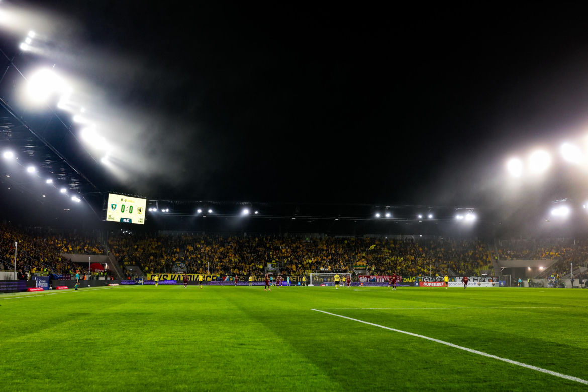 GKS Katowice - Piast Gliwice: Zdjęcia kibiców z meczu PKO BP Ekstraklasy