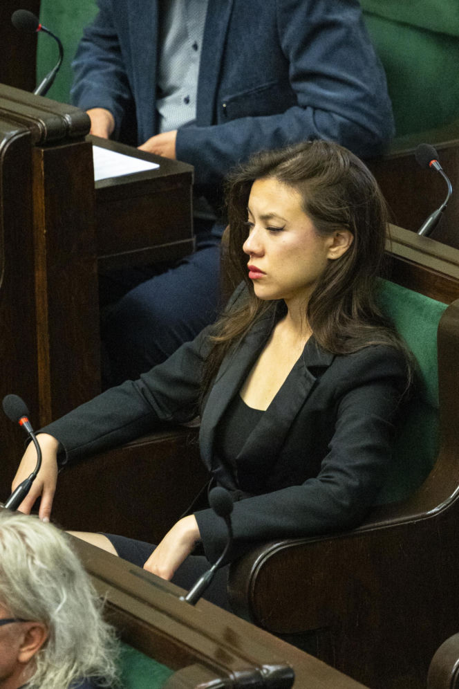 Posłanka Aleksandra Uznańska-Wiśniewska kwitnie w ciąży