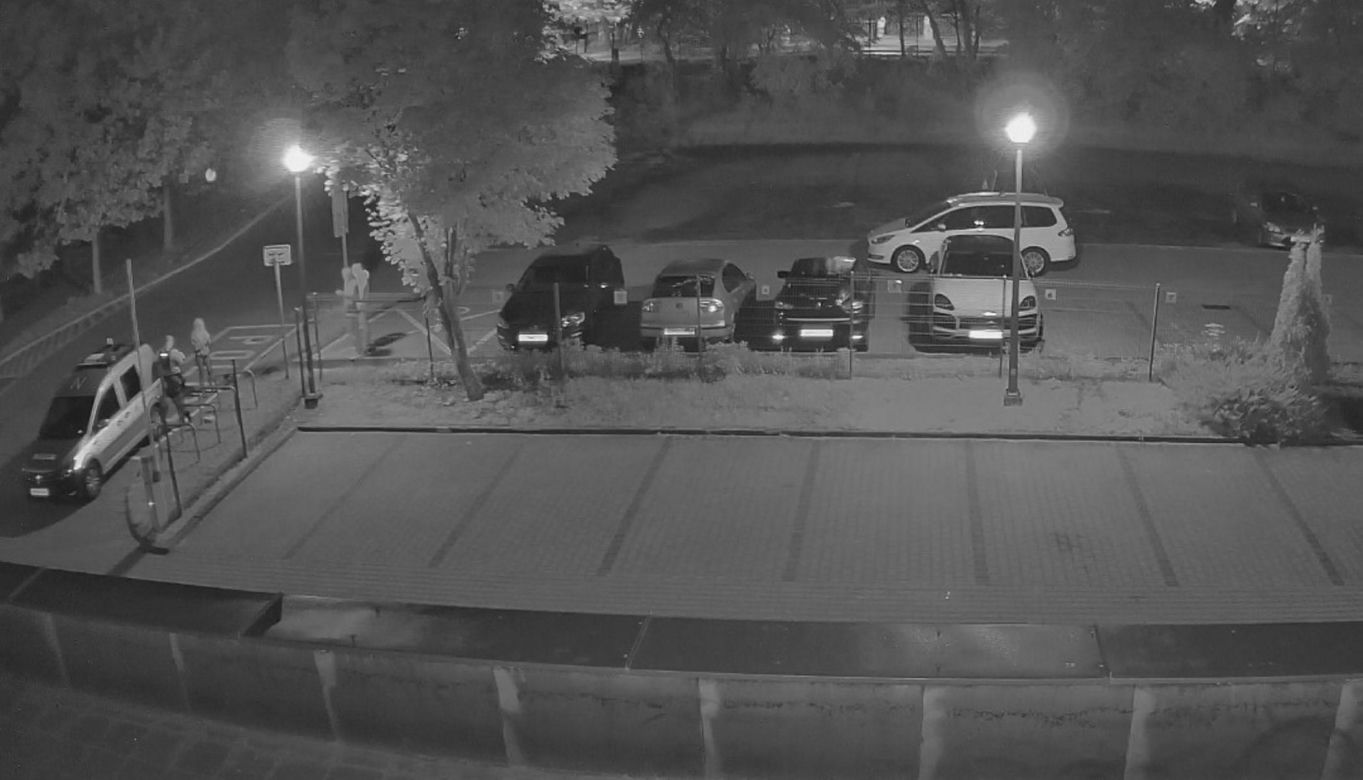 Wpadka pijanego kierowcy Porsche. Przyszedł na policję, by udowodnić trzeźwość!