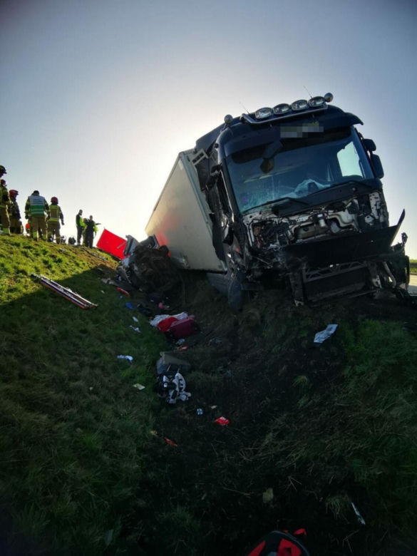 Koszmarny wypadek na A4. Zginęły trzy osoby