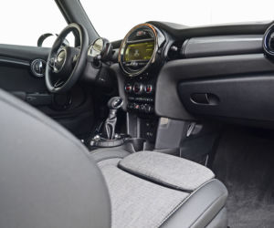 MINI Cooper z pakietem John Cooper Works