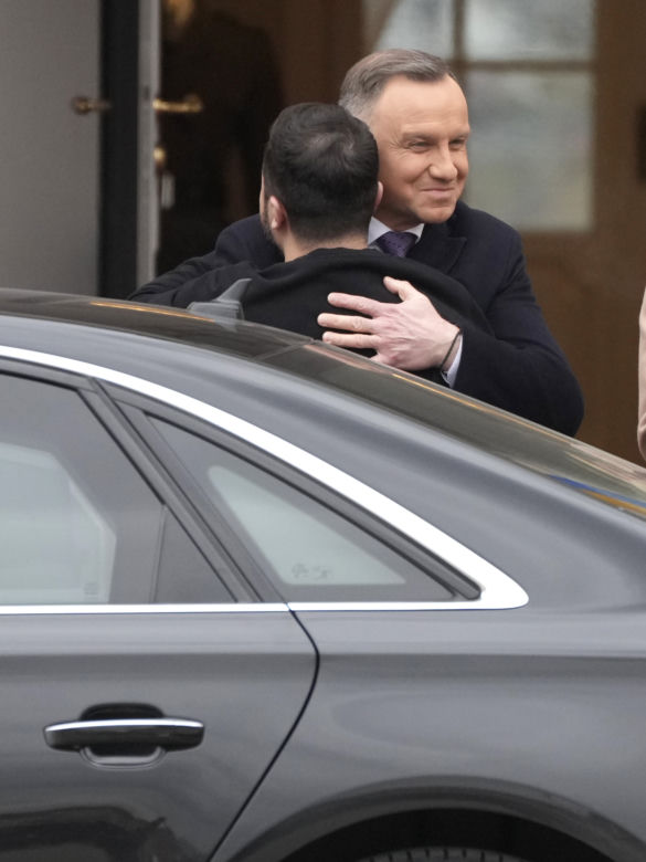 Powitanie prezydenta Ukrainy pod Pałacem Prezydenckim