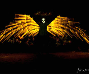 Lightpainting: Tak się maluje światłem latarki!