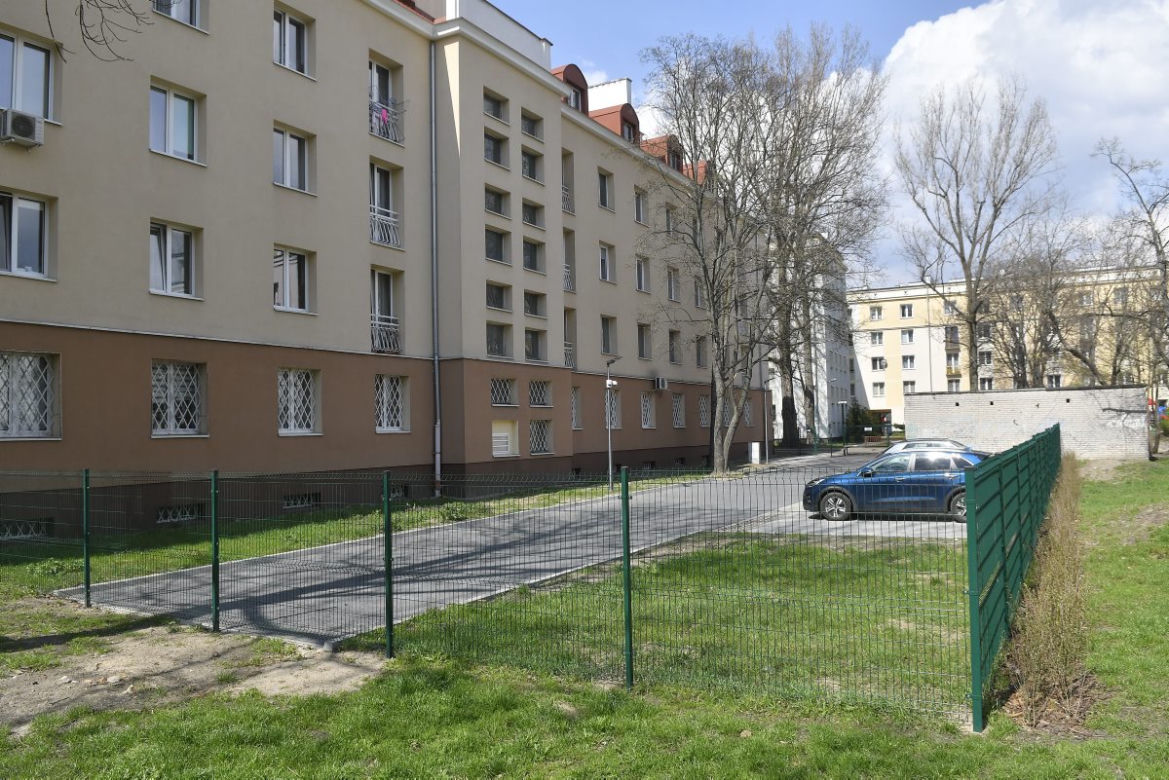 ZGN wybudował parking za 170 tys. Mieszkańcy muszą obejść się smakiem