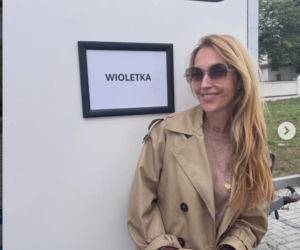 Tak wygląda Violetka na planie Ranczo. Jej mąż też tam zagra