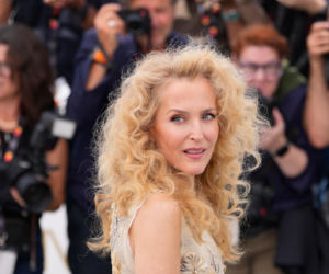 Gillian Anderson