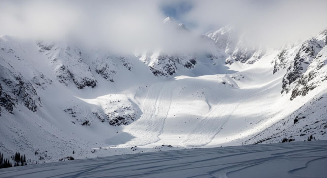 Lawinowe szaleństwo w Tatrach. Co TOPR widział z helikoptera?