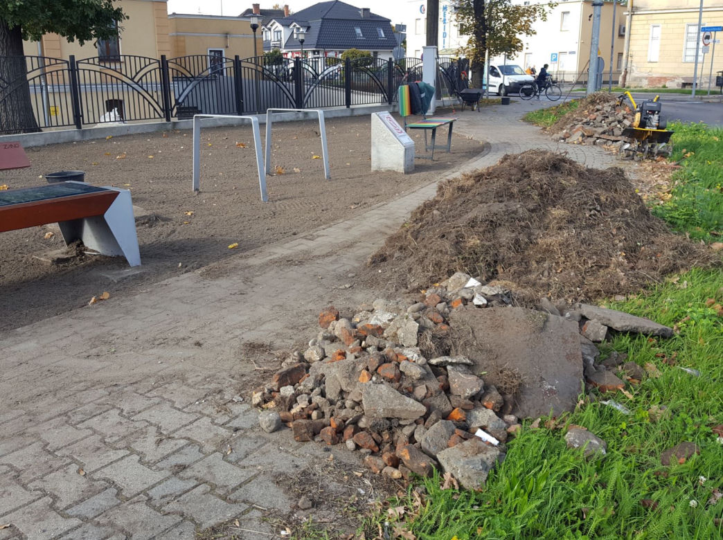  Zazieleni i ... zabieli si​ę pod szybowcem na Zatorzu