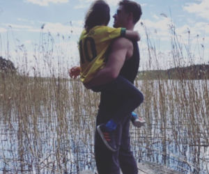Mikołaj Roznerski i jego syn Antek na Instagramie - 2020 r. 