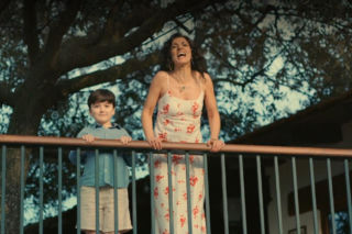 Felicita odc. 4. Giulia (Oriana Celentano), Nico ( Jan Arlotti)