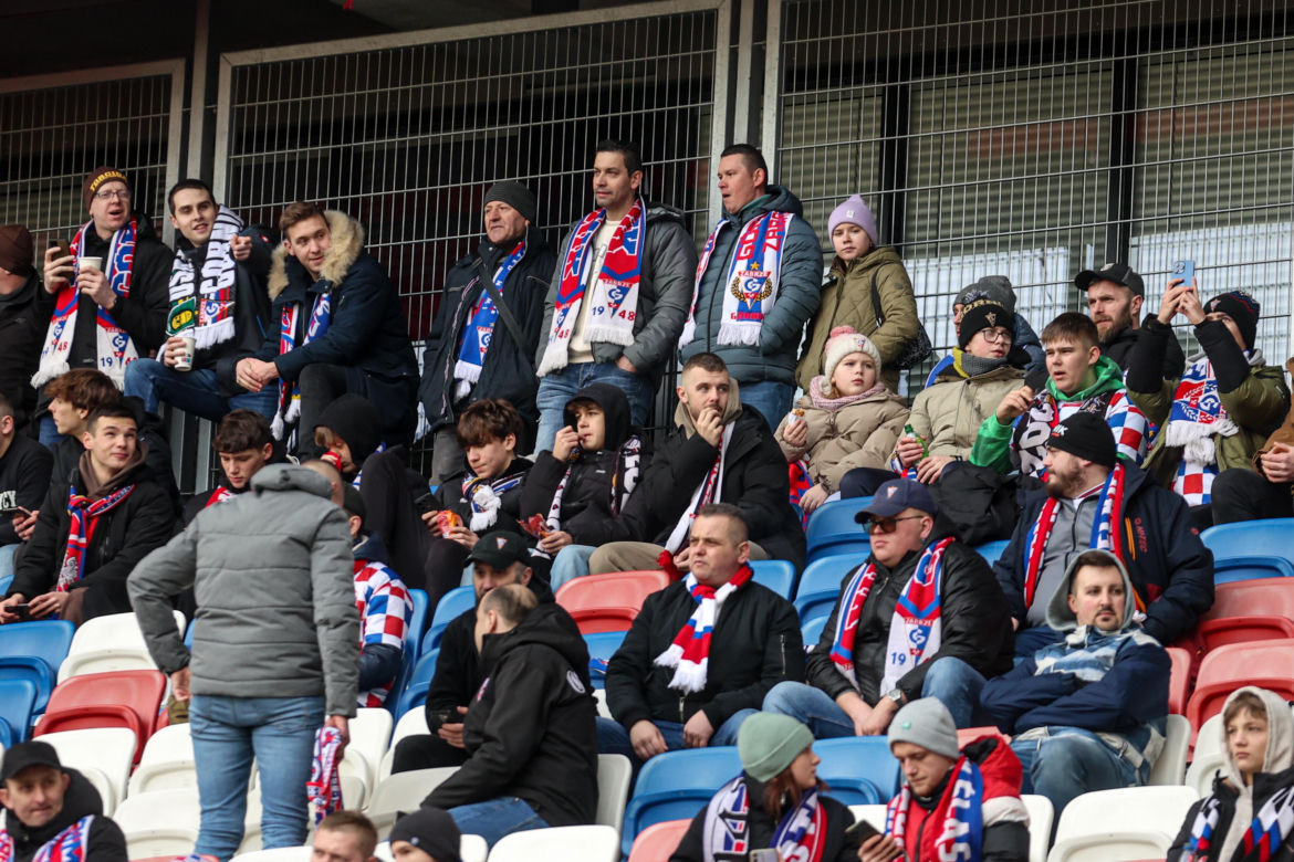 Górnik Zabrze zmierzył się z Puszczą Niepołomice. Na trybunach niemal 15 tys. kibiców